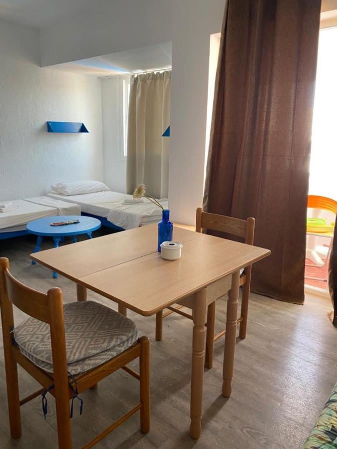 Gecko Blue, Es Pujols Et - 75 Pl Apartment Luaran gambar